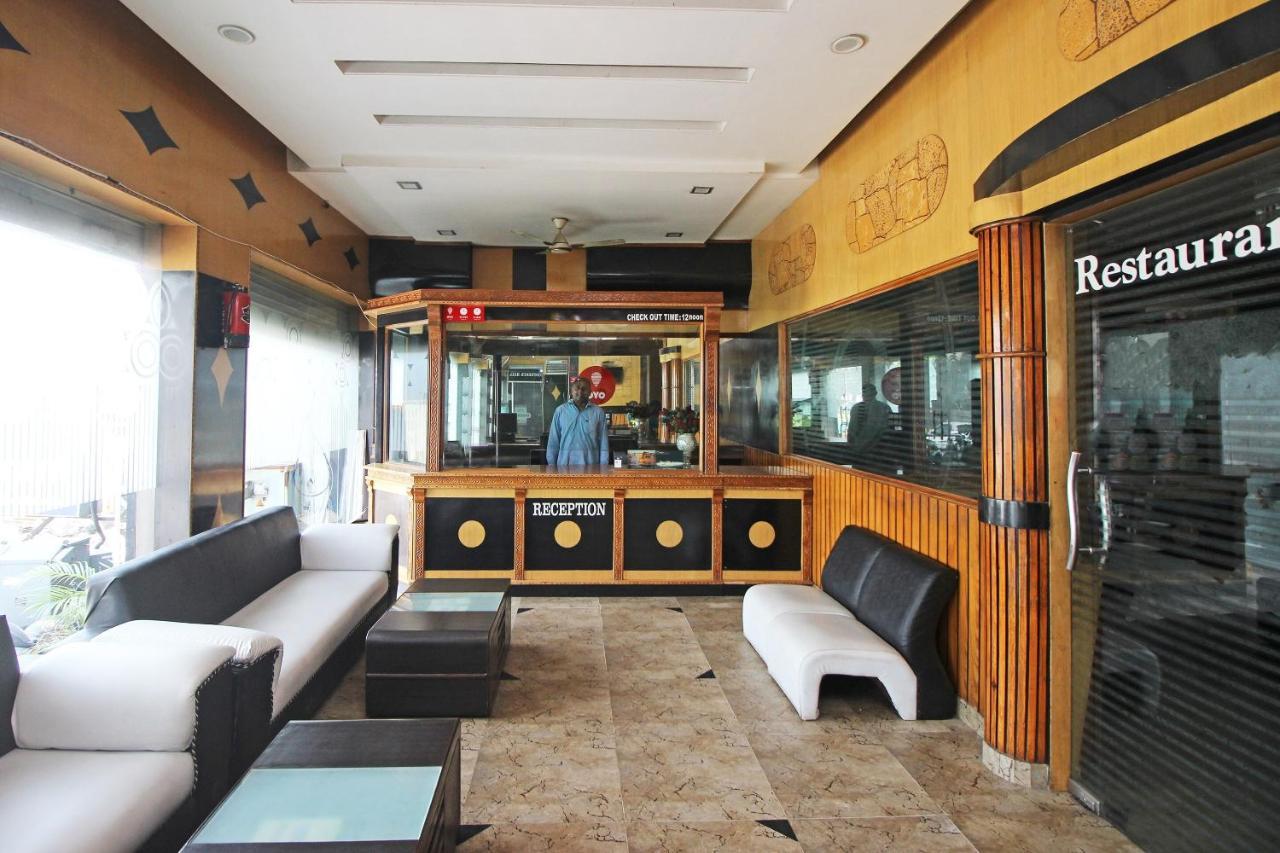 โอโย 9388 ยศ โฮเต็ล Hotel ชัยปุระ ภายนอก รูปภาพ